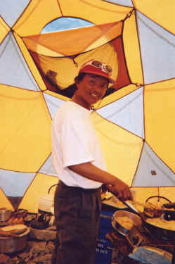 Ang Karsung cooking at Peak Freaks Base Camp Everest 2008